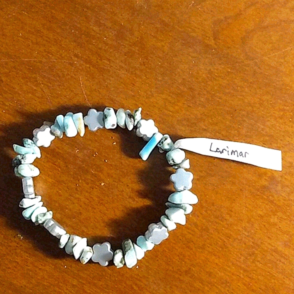 Gemstone stretch bracelet
